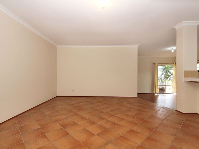 14 Giralia Parkway, Ballajura WA 6066