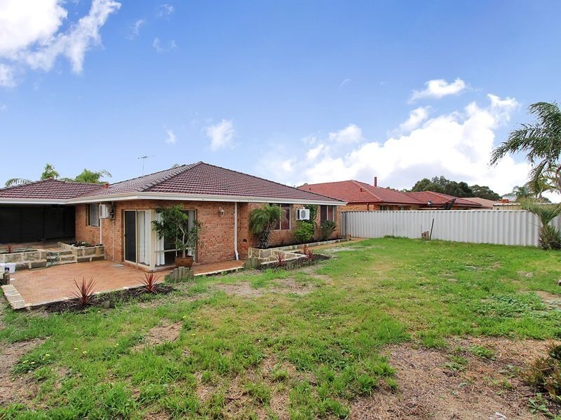 14 Giralia Parkway, Ballajura WA 6066