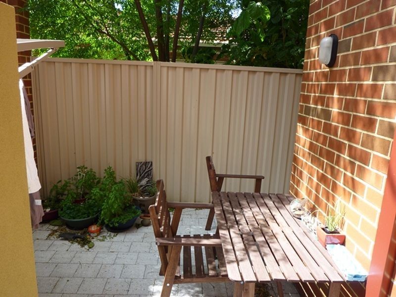 2/62 Sayer Street, Midland WA 6056