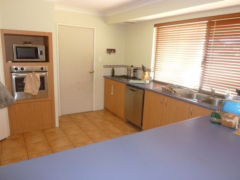 6 Hutt Court, Jane Brook WA 6056
