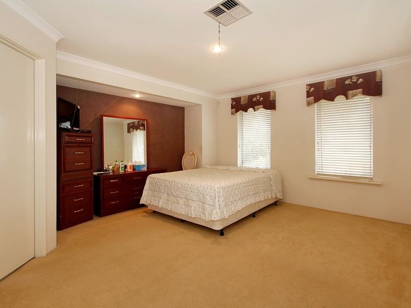 23 Ashdale Boulevard, Darch WA 6065