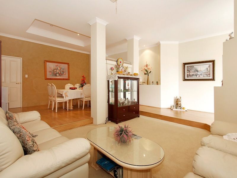 23 Ashdale Boulevard, Darch WA 6065