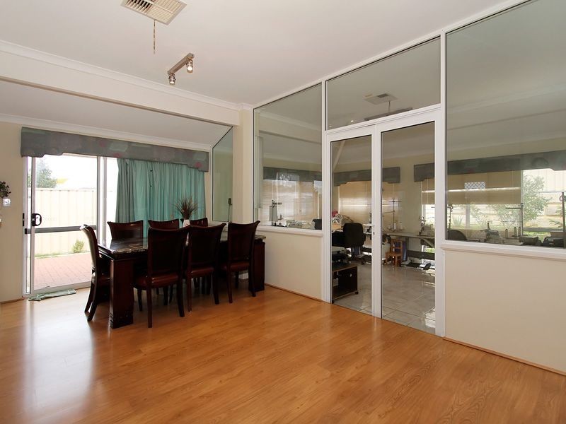 23 Ashdale Boulevard, Darch WA 6065