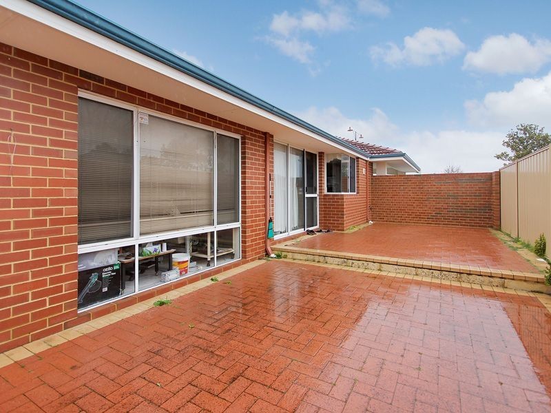 23 Ashdale Boulevard, Darch WA 6065