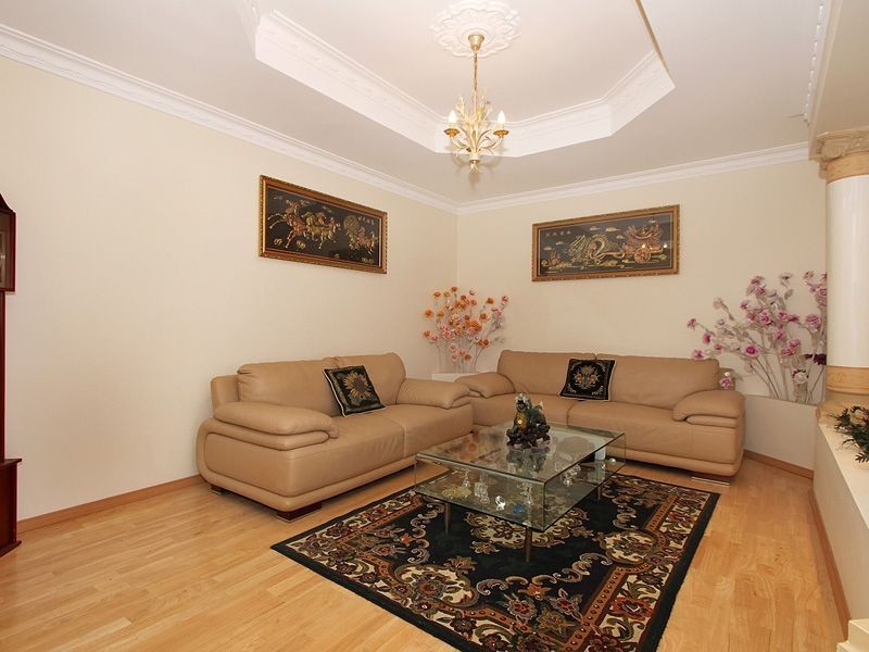 20 Tissington Drive, Darch WA 6065