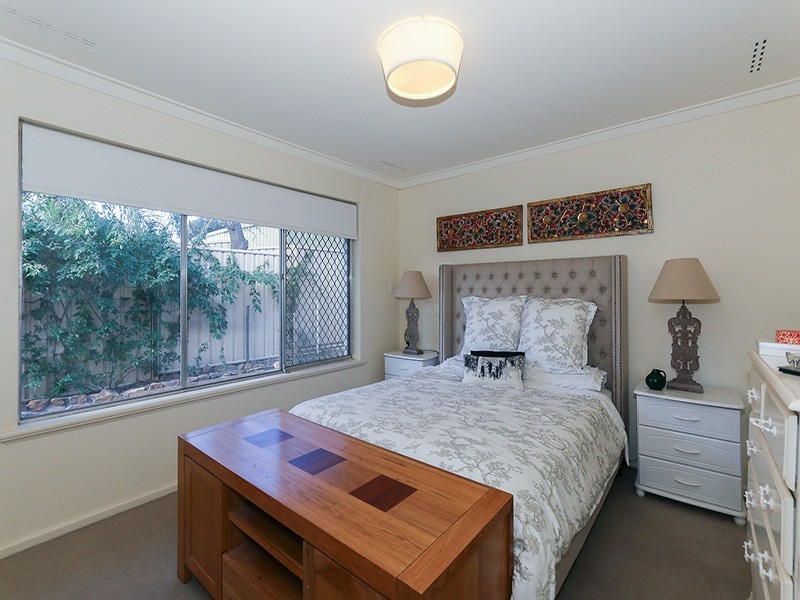 21 Wynne Street, Hazelmere WA 6055