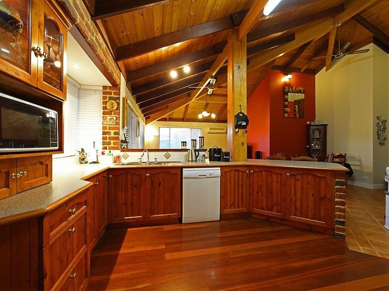 9 Nyanda Rise, Jane Brook WA 6056