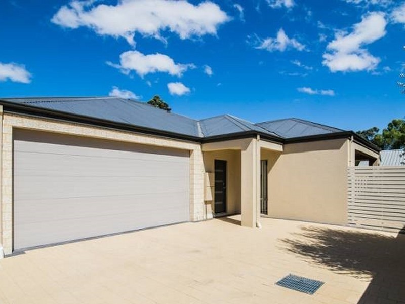 33A Bowden Place, Armadale WA 6112