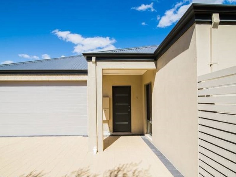 33A Bowden Place, Armadale WA 6112