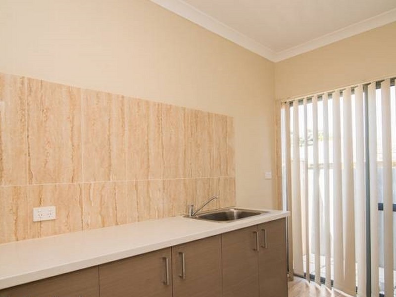33A Bowden Place, Armadale WA 6112