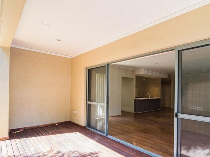 33A Bowden Place, Armadale WA 6112