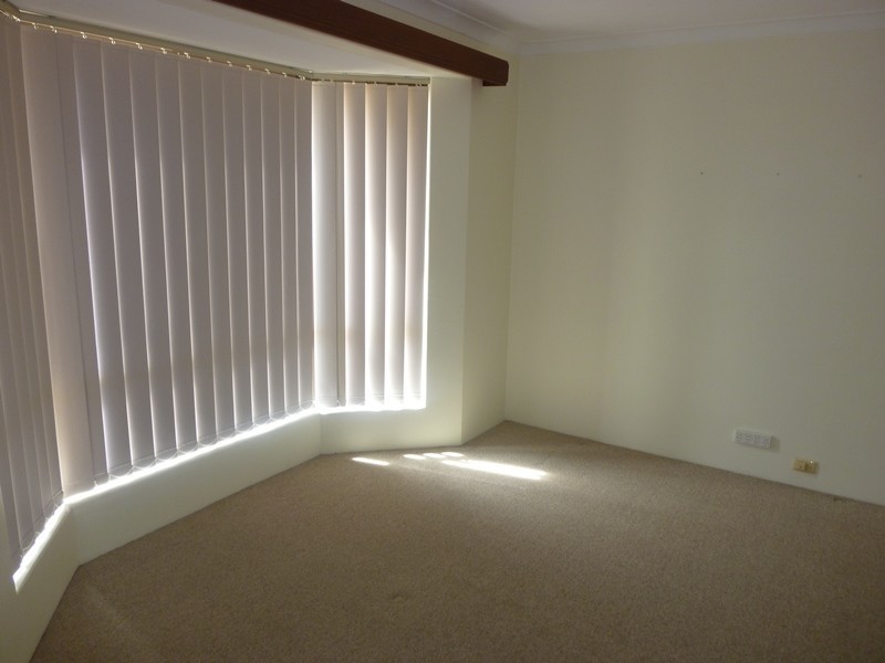 24 Timberlane Cres, Beechboro WA 6063