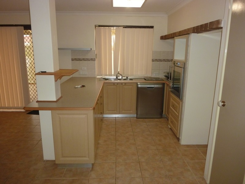 24 Timberlane Cres, Beechboro WA 6063