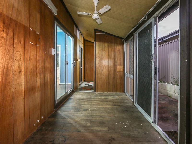 45 Lord St, Eden Hill WA 6054