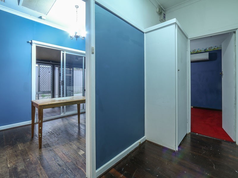 45 Lord St, Eden Hill WA 6054