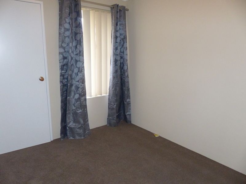 16 Roger Street, Midland WA 6056