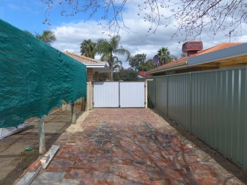 16 Roger Street, Midland WA 6056