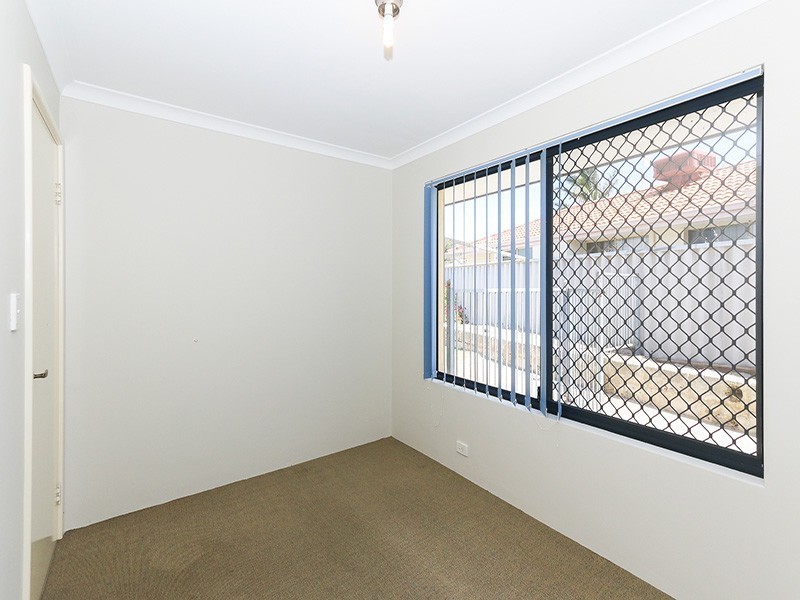 16 Coomer Elbow, South Guildford WA 6055