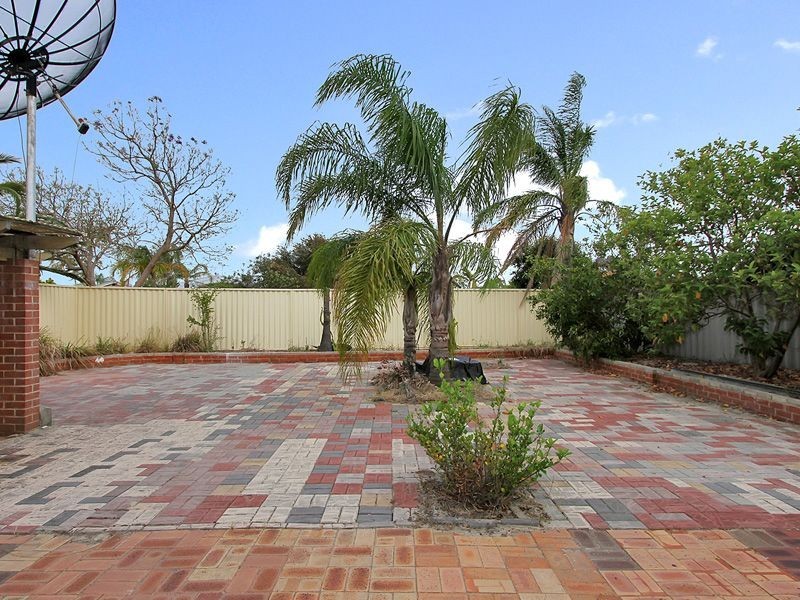 7 Picton Terrace, Alexander Heights WA 6064