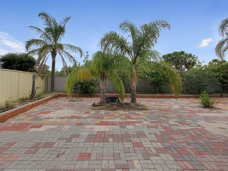 7 Picton Terrace, Alexander Heights WA 6064