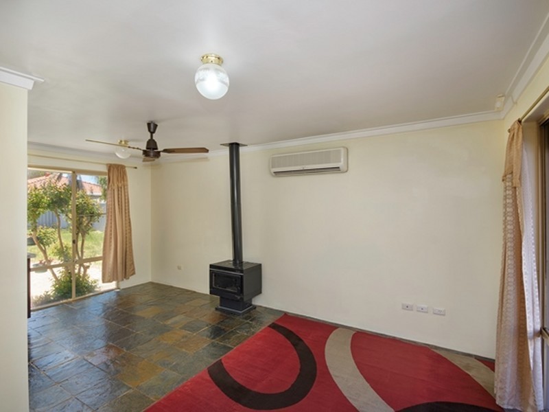 18 Opperman Place, Middle Swan WA 6056