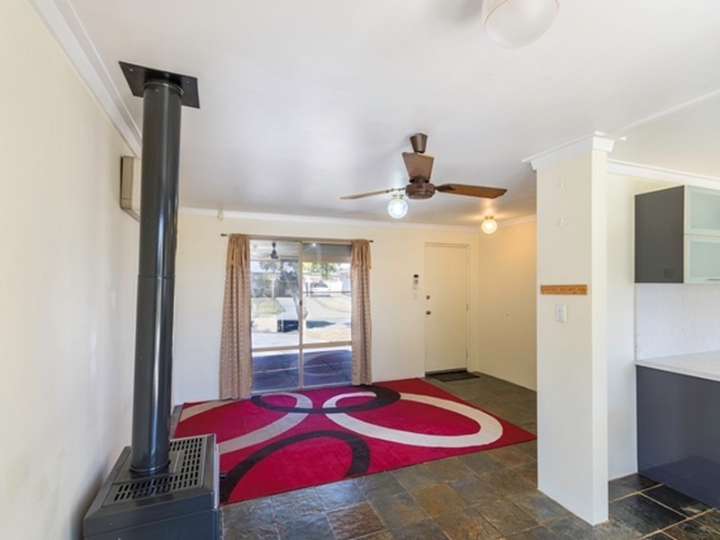 18 Opperman Place, Middle Swan WA 6056