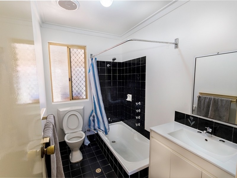 18 Opperman Place, Middle Swan WA 6056