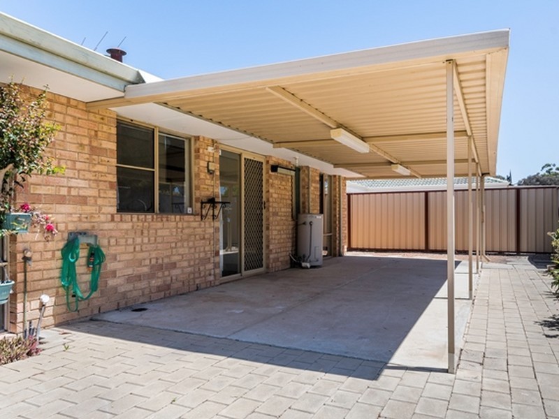 18 Opperman Place, Middle Swan WA 6056