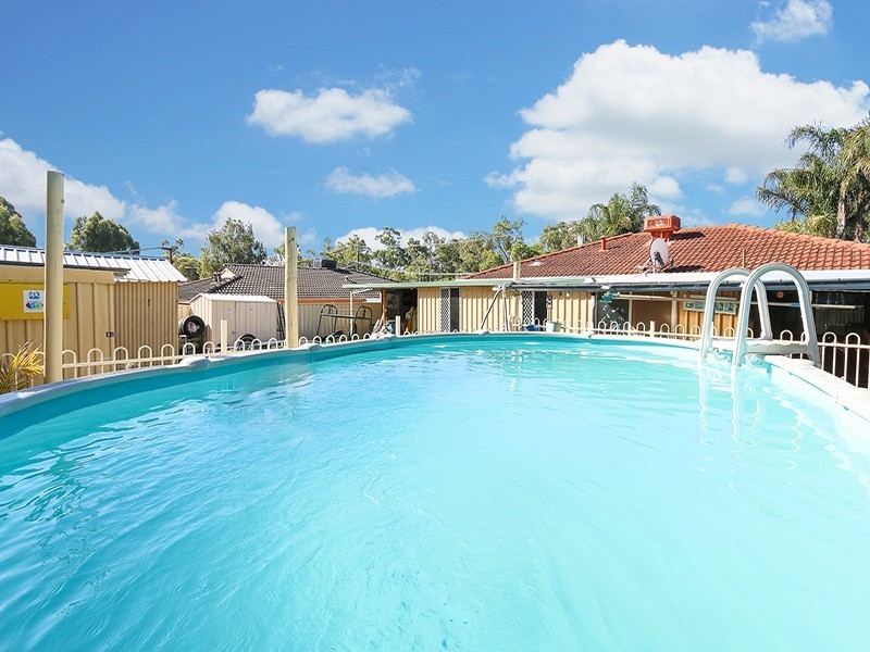 11 Meelah Way, Koongamia WA 6056