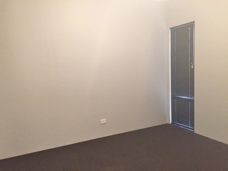 219 Suffolk Street, Caversham WA 6055