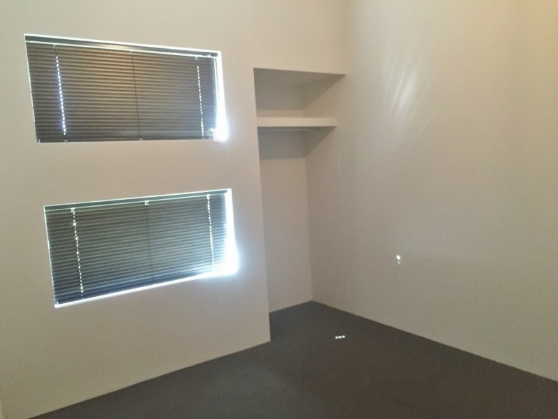 219 Suffolk Street, Caversham WA 6055