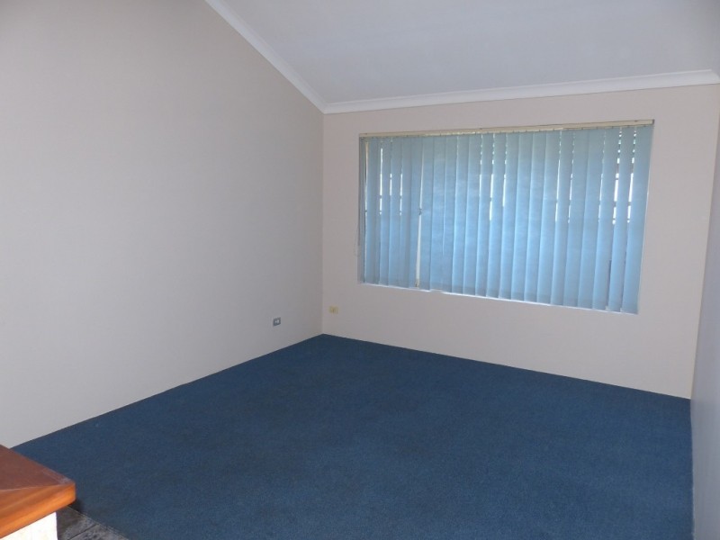 6 Yeates Lane, Stratton WA 6056