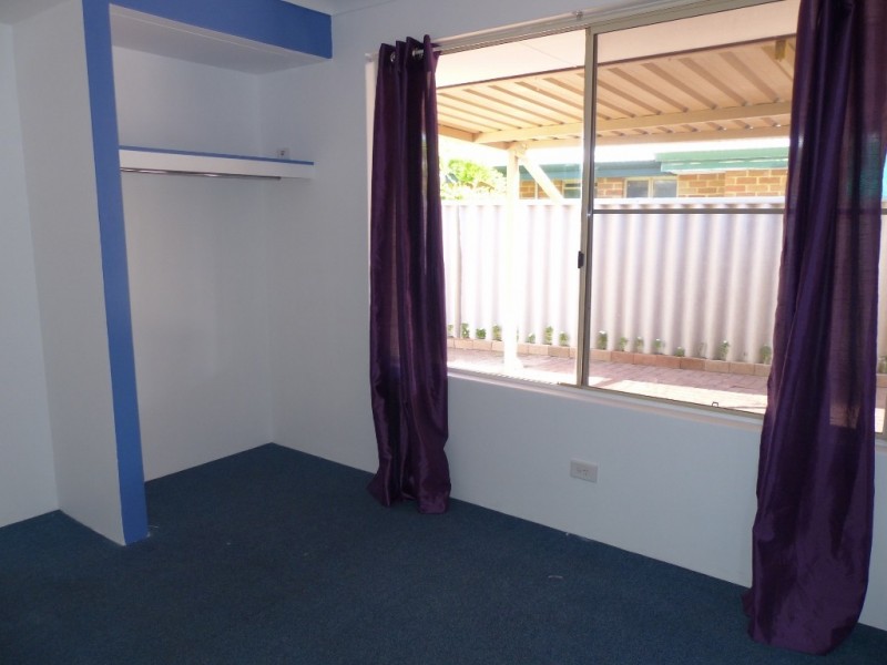 6 Yeates Lane, Stratton WA 6056