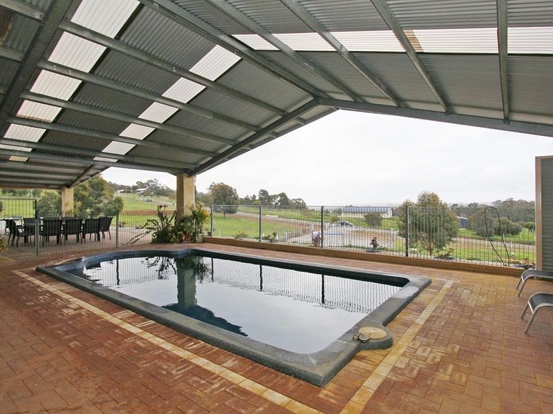 37 Auger Place, Bullsbrook WA 6084