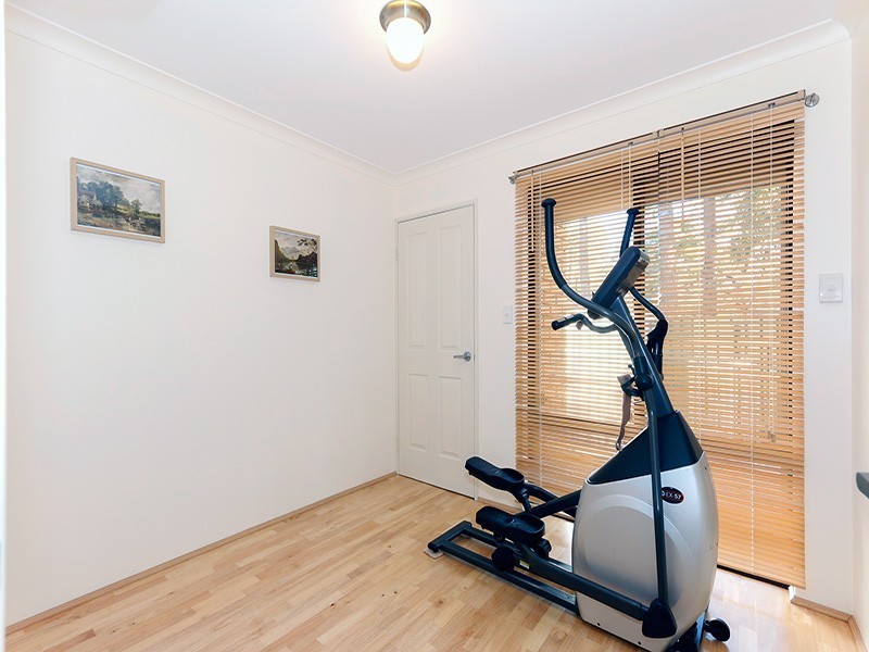 33 Burton Rtt, Stratton WA 6056