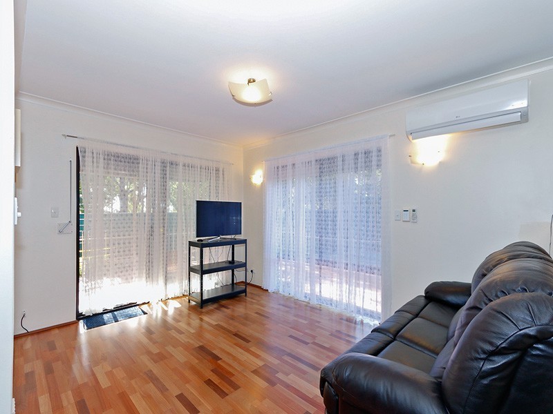 33 Burton Rtt, Stratton WA 6056