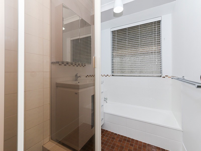 11 Kellar Place, Bellevue WA 6056