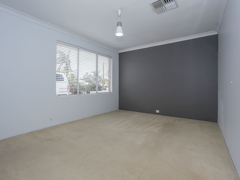 11 Kellar Place, Bellevue WA 6056