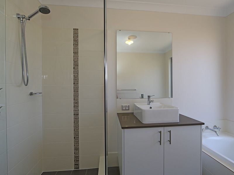 47 Augustus Drive, Jane Brook WA 6056