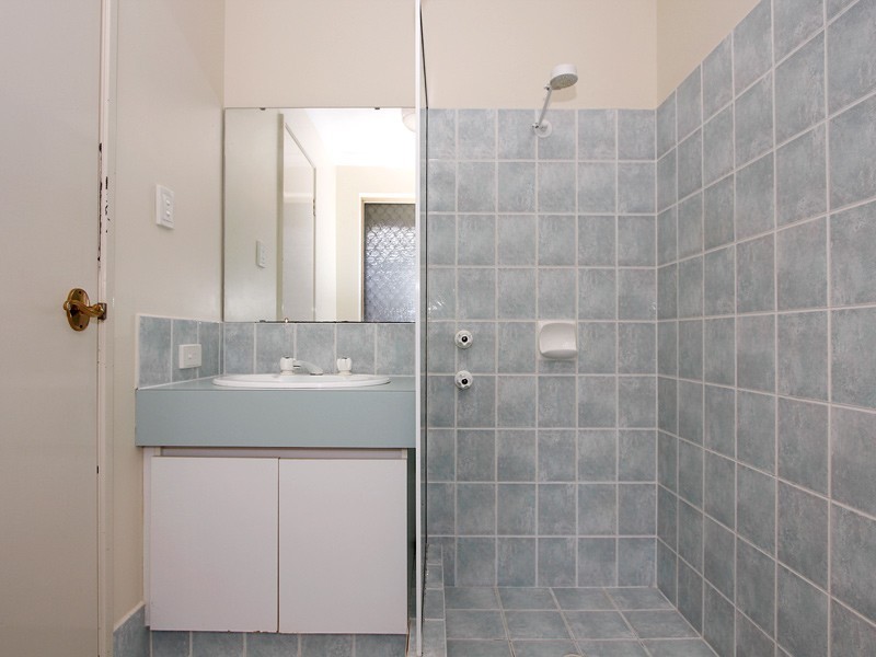 18 Dulverton Close, Stratton WA 6056