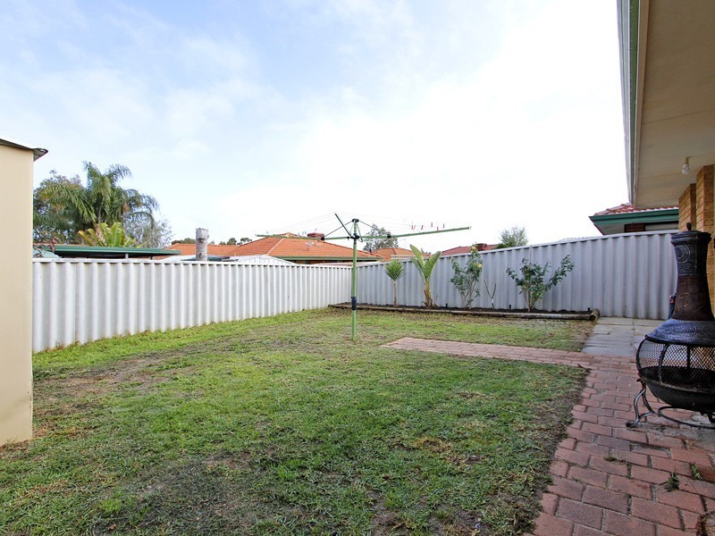 18 Dulverton Close, Stratton WA 6056