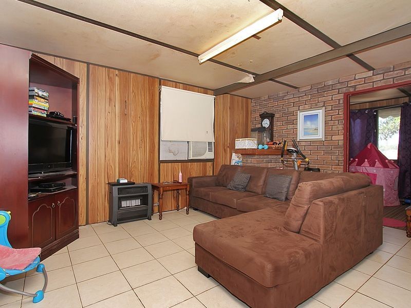 24 Beenyup Road, Darling Downs WA 6122