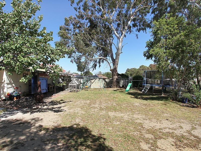 24 Beenyup Road, Darling Downs WA 6122