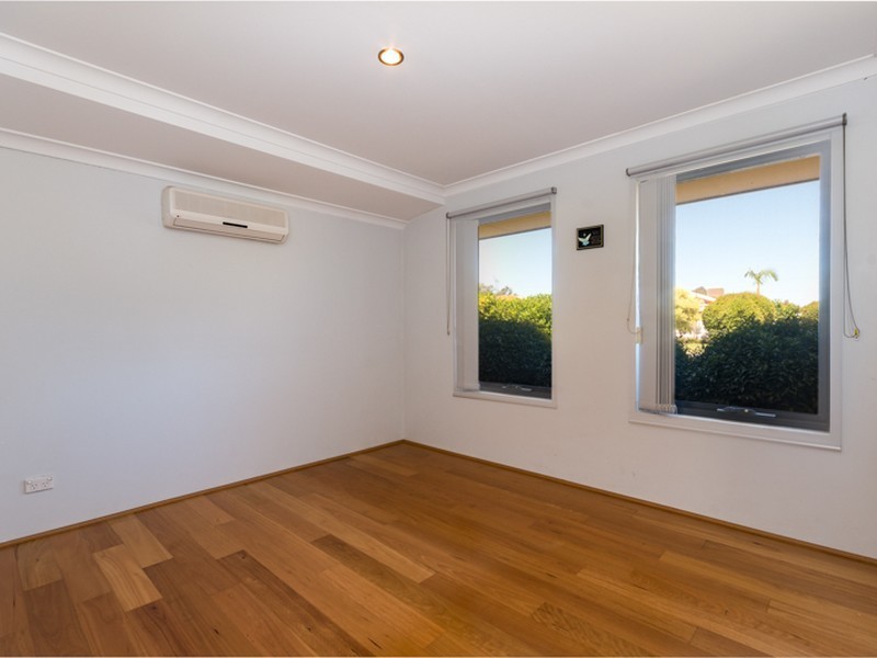 64 Bennett Street, Caversham WA 6055