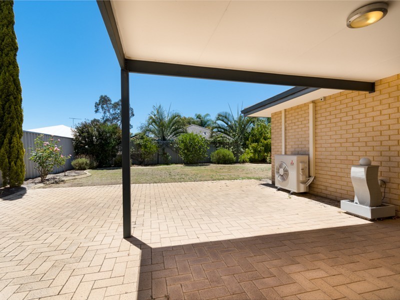 64 Bennett Street, Caversham WA 6055