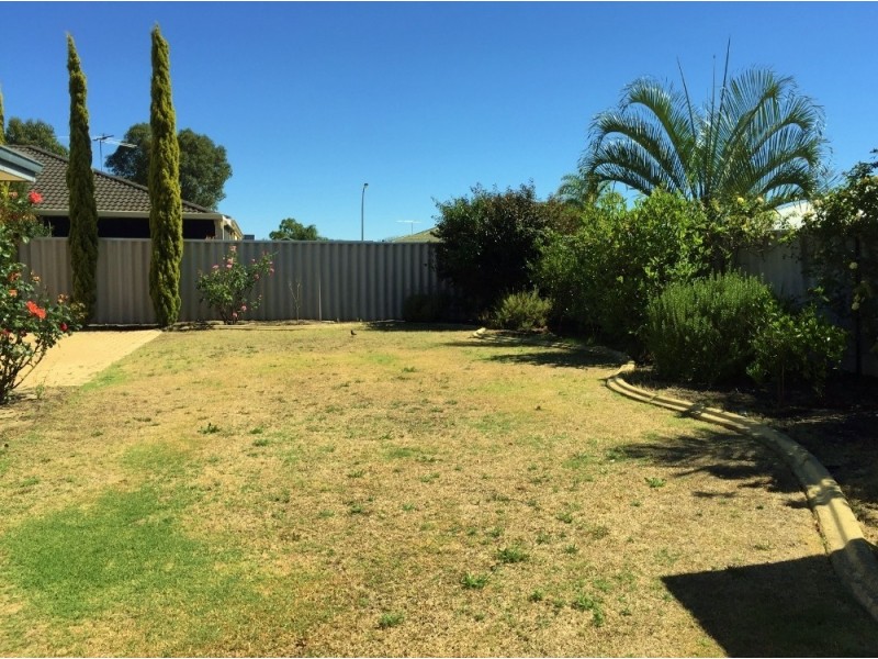 64 Bennett Street, Caversham WA 6055