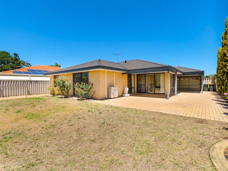 64 Bennett Street, Caversham WA 6055