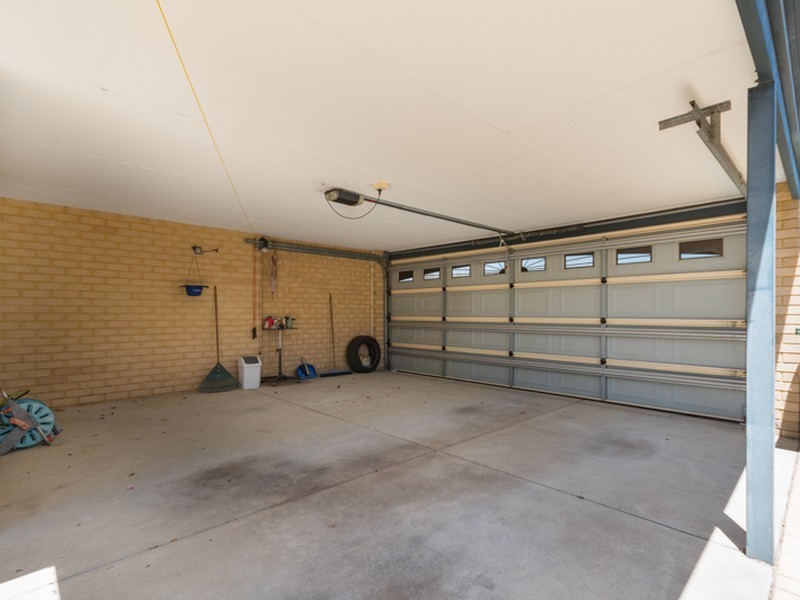 64 Bennett Street, Caversham WA 6055