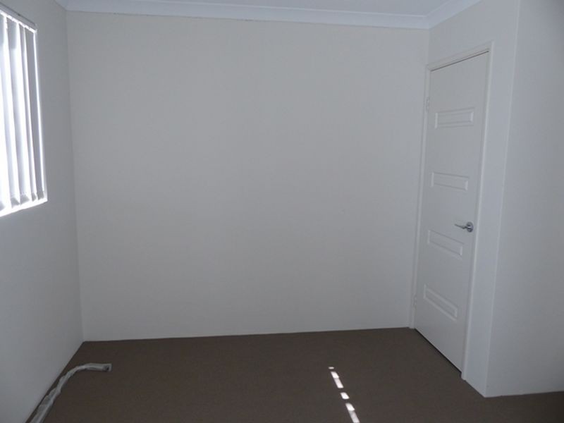 Unit 10/13 Spring Avenue, Midland WA 6056