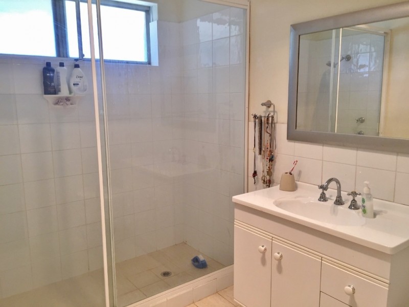 35 Dagmar Way, Swan View WA 6056